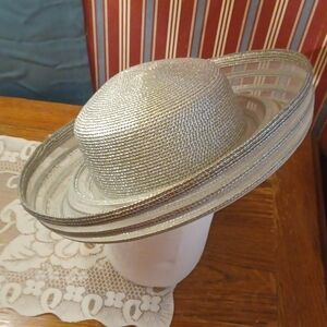 Dress Hat Straw Look Silver Vintage